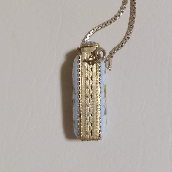 Vintage Rare Floral Enamel Locket Necklace - Picture 9 of 16